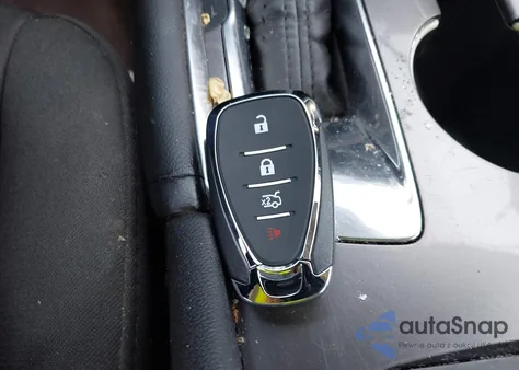 2018 Chevrolet Malibu Lt z USA, uszkodzony, nr VIN 1G1ZD5ST9JF257665